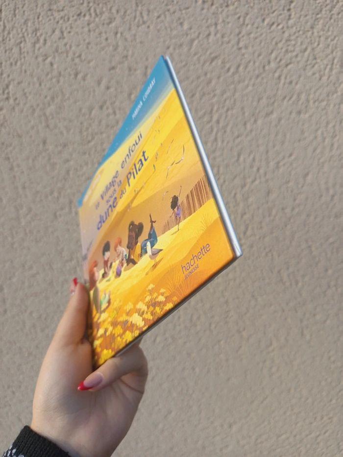 Le village enfoui sous la dune du Pilat Virginie Grimaldi - photo numéro 2