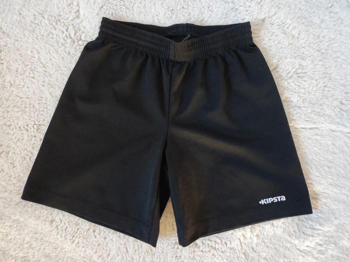 Short de sport Kipsta taille 8 ans