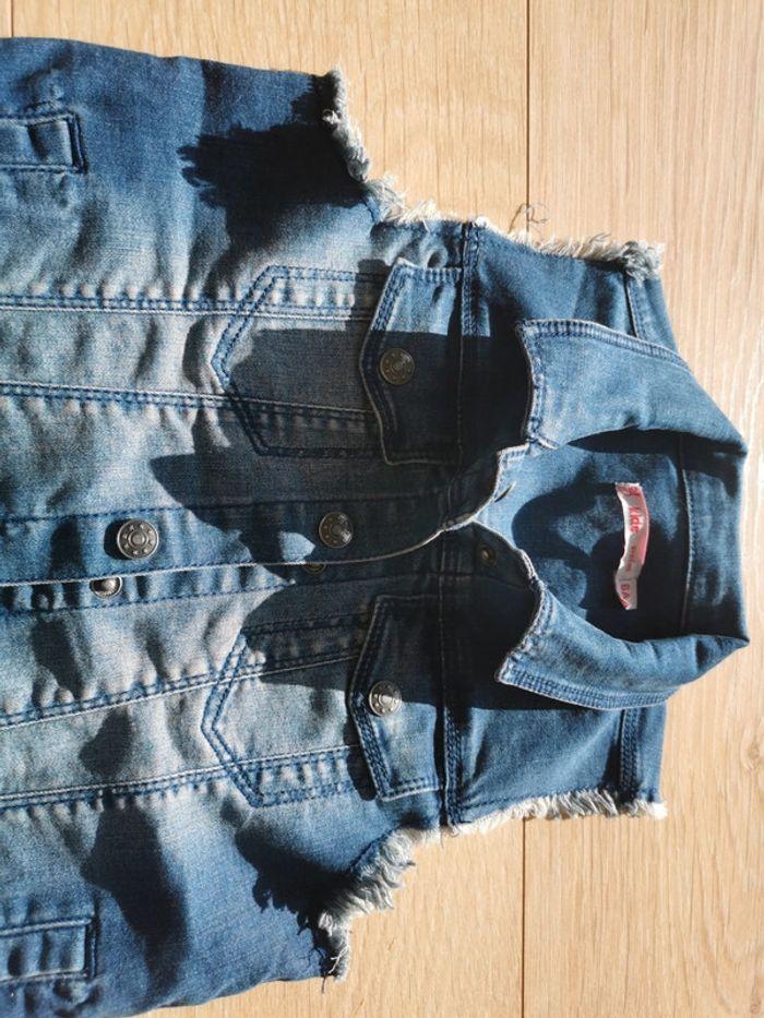 Veste jean sans manche - photo numéro 3