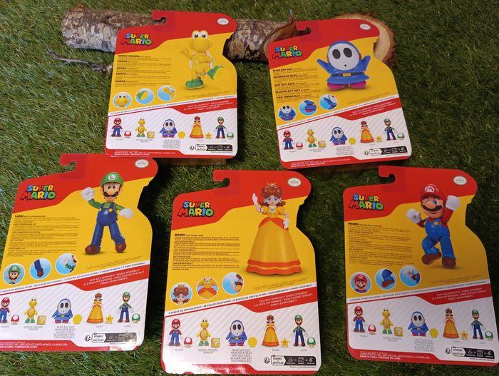 Figurines Super Mario complet neuf - photo numéro 2