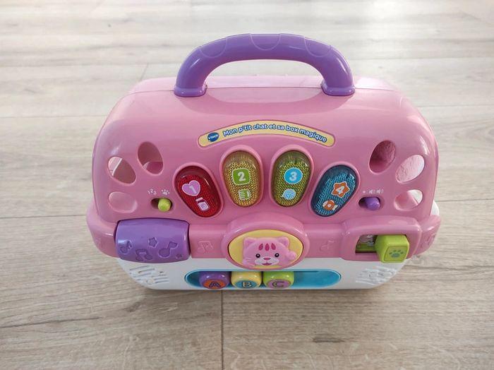 Jouet mon petit chat et sa box magique VTech - photo numéro 2