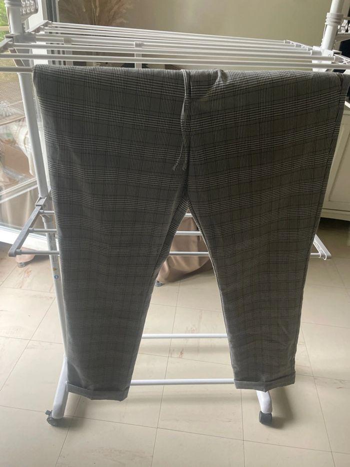 Pantalon H&M carreaux blanc noir - photo numéro 1