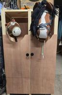 Box hobby horse