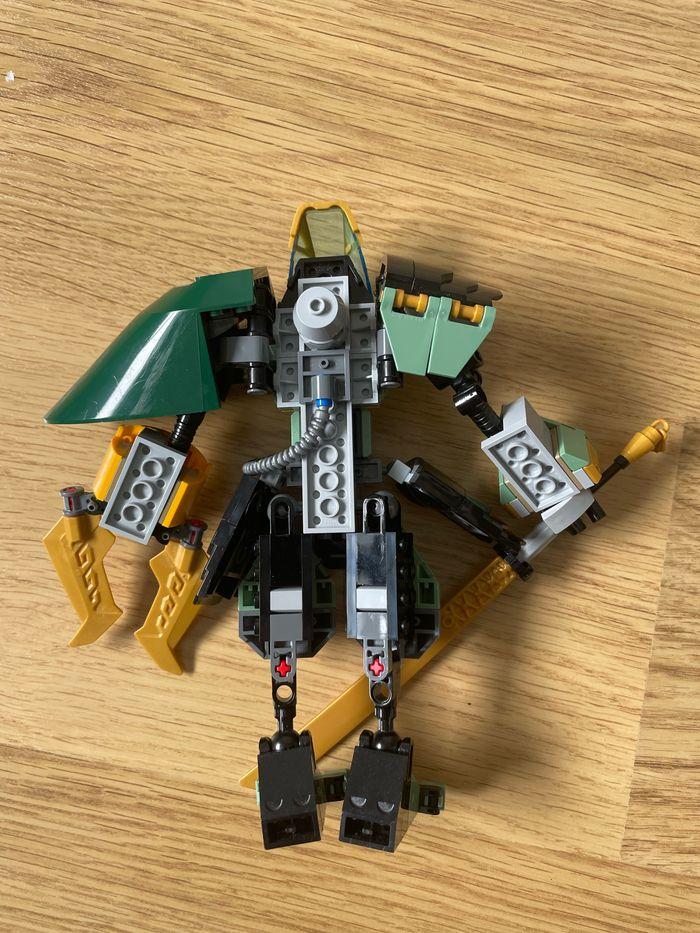 Lego Ninjago Lloyd’s Hydro Mech - photo numéro 10