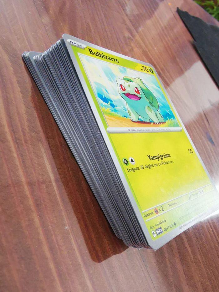 Lot 50 cartes Pokémon 151 sans doubles. - photo numéro 1