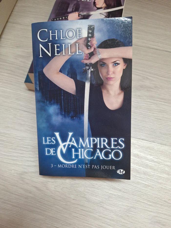 Les vampires de Chicago tome 3 - chloe neill - photo numéro 1