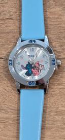 Montre stitch neuve