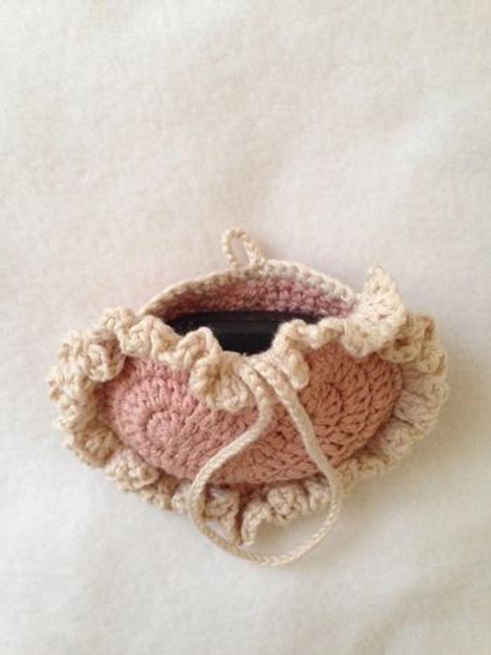 Pochette coeur au crochet - photo numéro 6