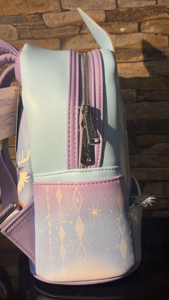 Disney Loungefly sac à dos  La reine des neiges - photo numéro 3