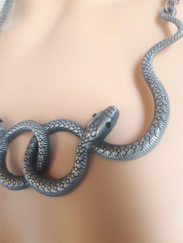 Sautoir collier argenté serpent vintage femme - photo numéro 9