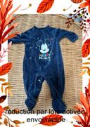 Très beau pyjama Mickey orchestra Disney 9 mois