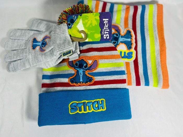 Bonnet gant et cache cou Stitch