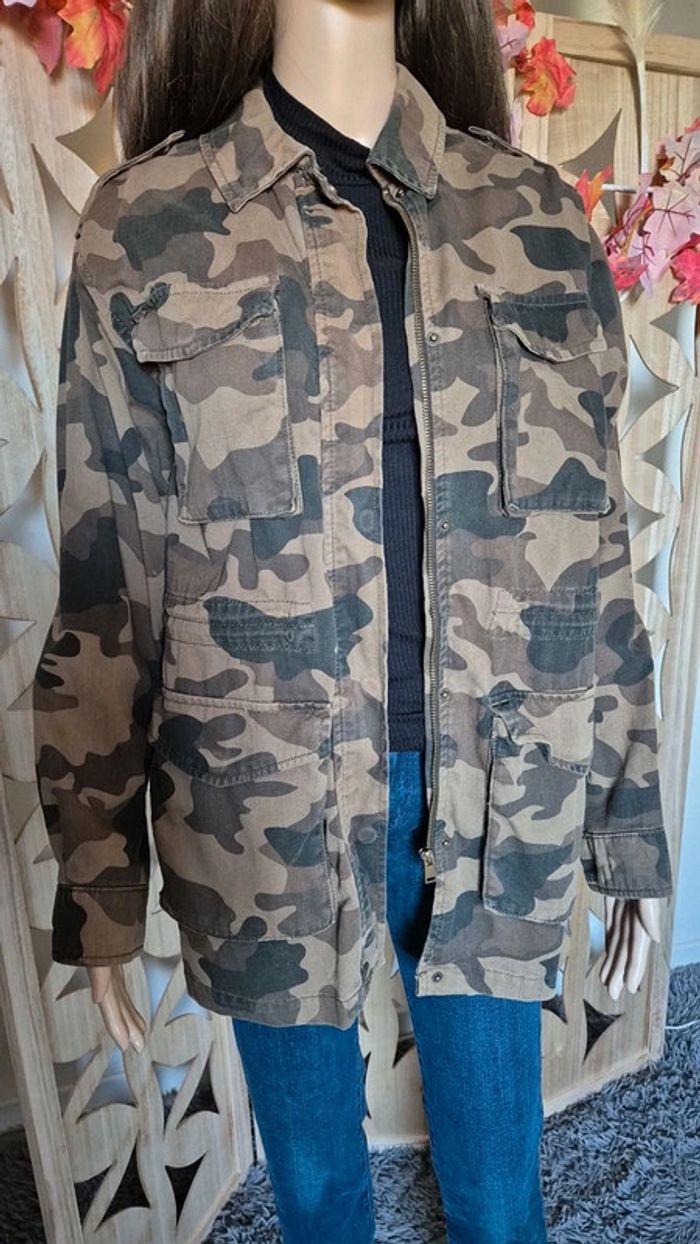 Veste militaire Stradivarius - photo numéro 2