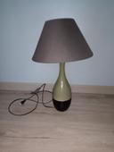 Lampe à poser verte et marron