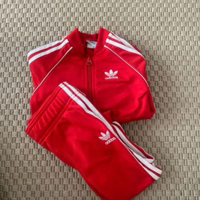 Ensemble adidas bébé 12-18 mois - photo numéro 1