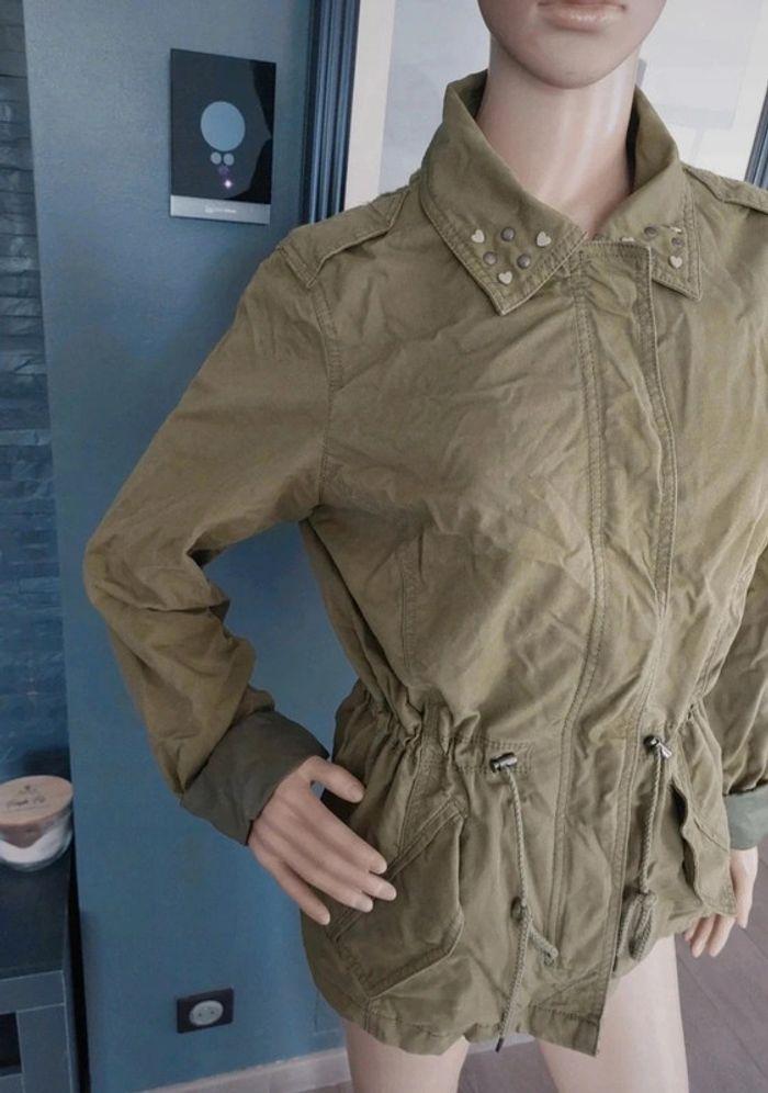 Veste hilfiger taille M en très bon état - photo numéro 4