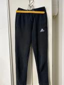 Jogging d’hiver Adidas. Taille S.