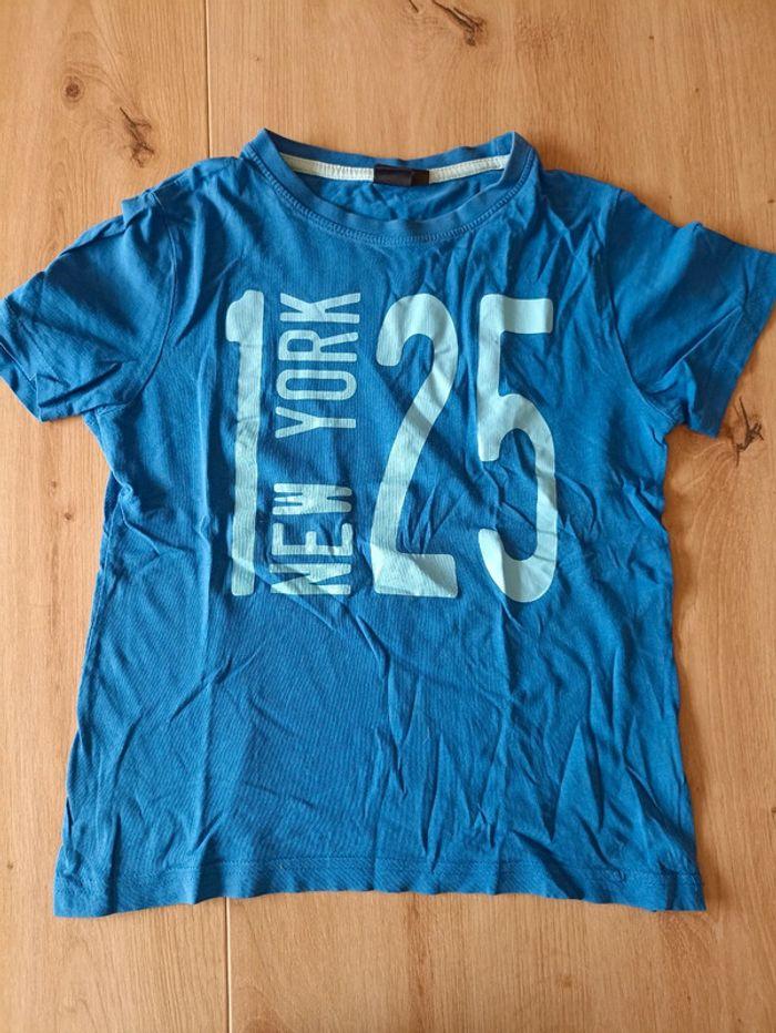 T shirt bleu