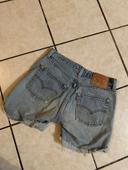 Short Levi's 501