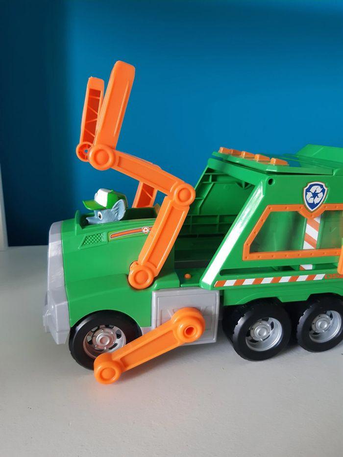 Gros camion recyclage Rocky - photo numéro 7