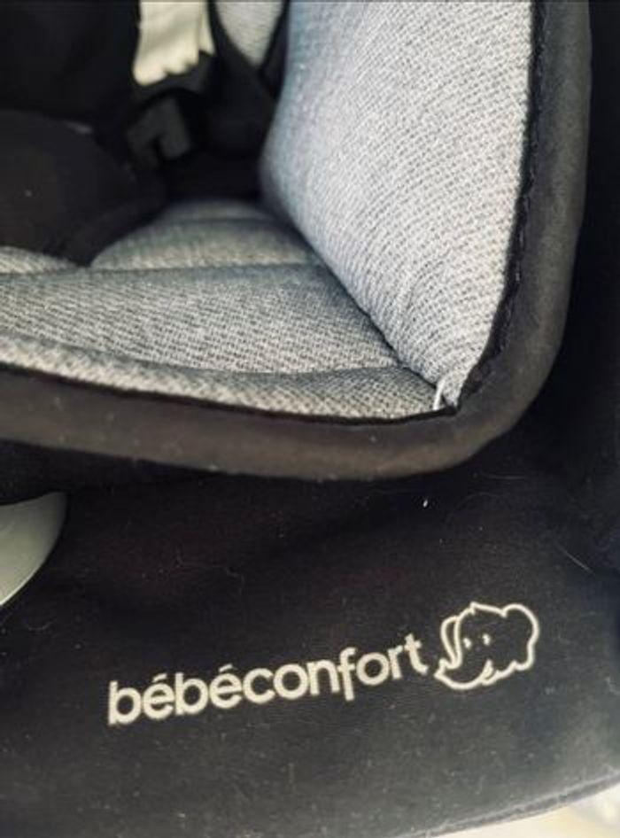 Siège auto bébé + base isofix - photo numéro 2