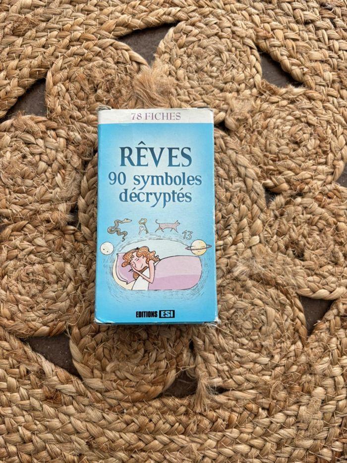 Rêves : 90 symboles décryptés - photo numéro 1