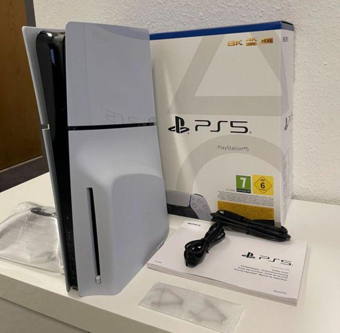 Playstation 5 slim - photo numéro 1