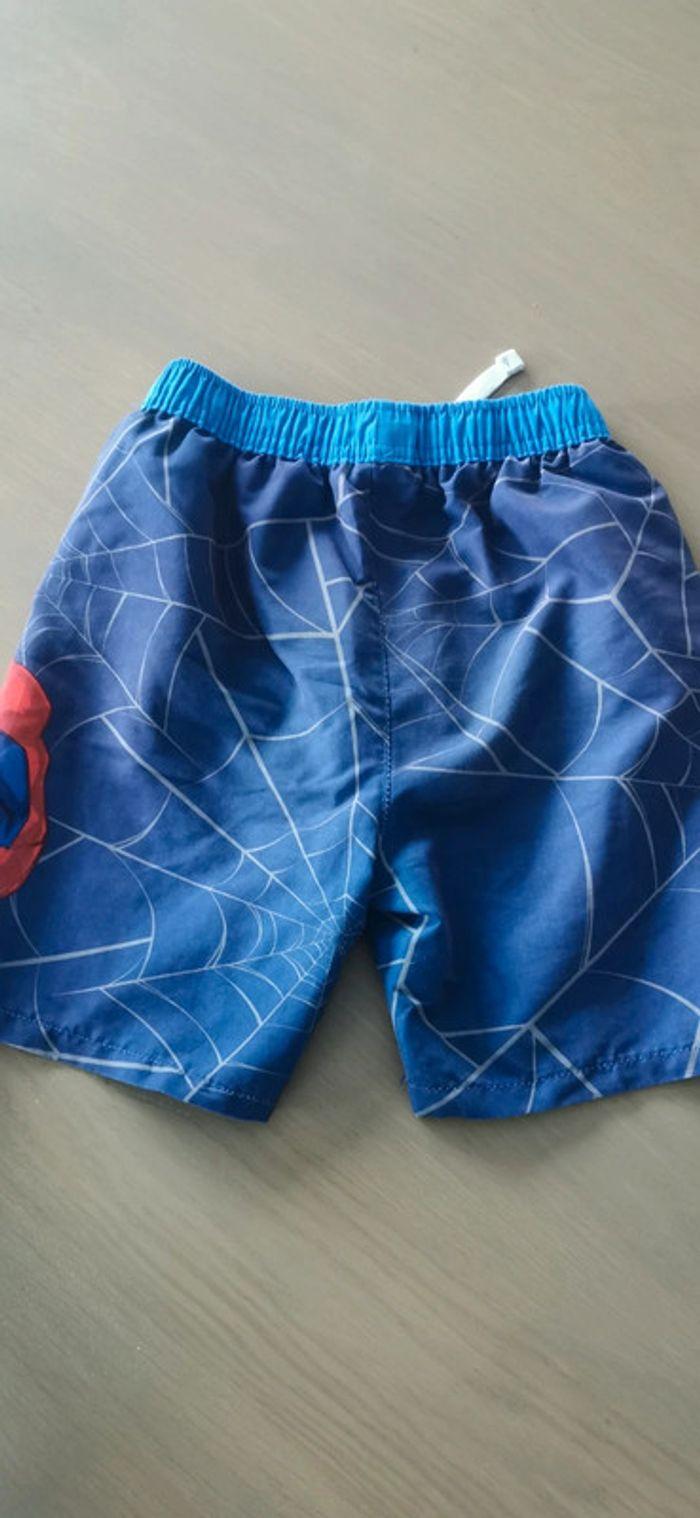 Short de bain spiderman 122 128 - photo numéro 3