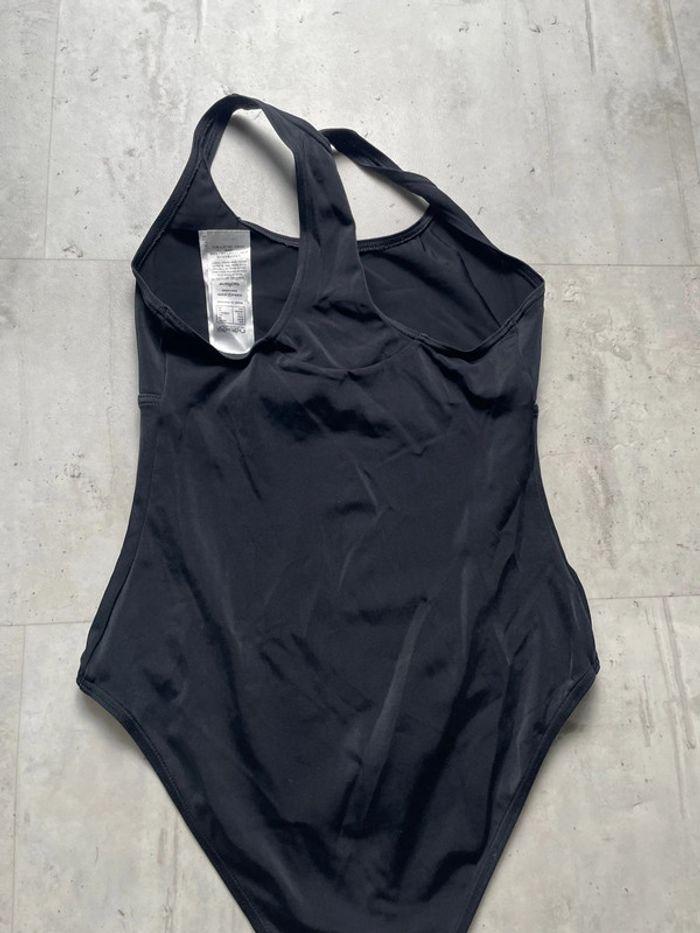 Maillot de bain de sport - photo numéro 5