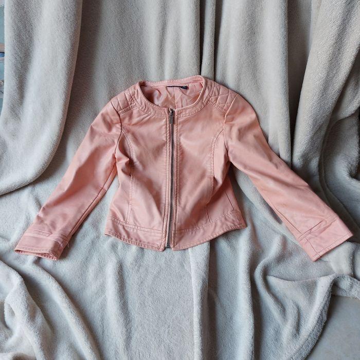 veste  rose  t 5 ans - photo numéro 1