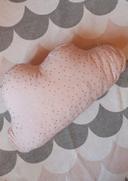 Coussin nuage rose