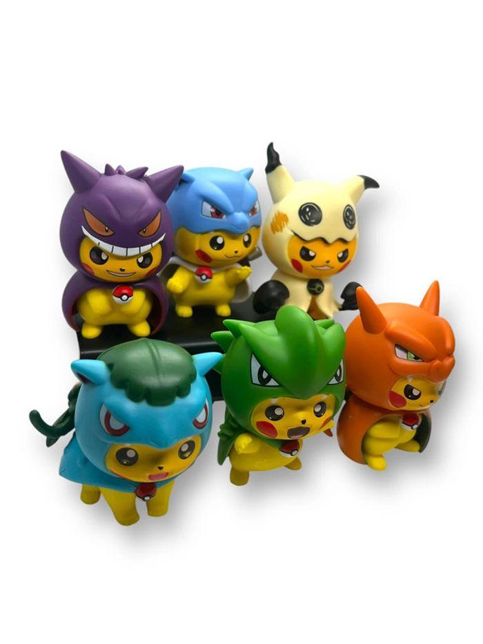 Lot de figurines Pikachu cosplay Pokémon - photo numéro 5