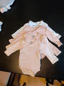 Lot 4 body taille naissance