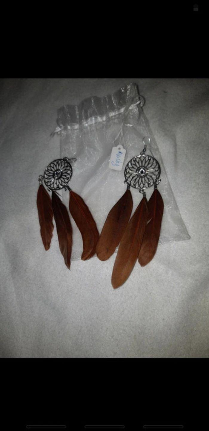 Boucles d'oreilles plumes marron - photo numéro 2