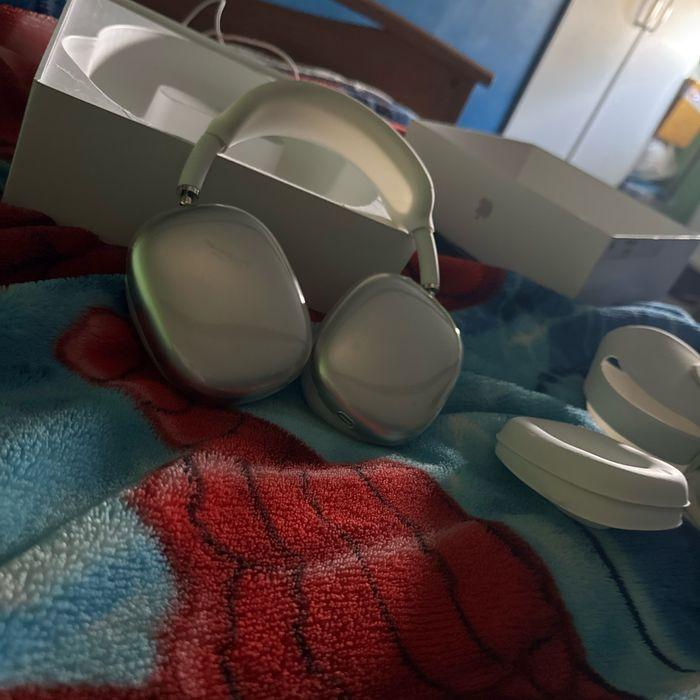 AirPods Max - photo numéro 3