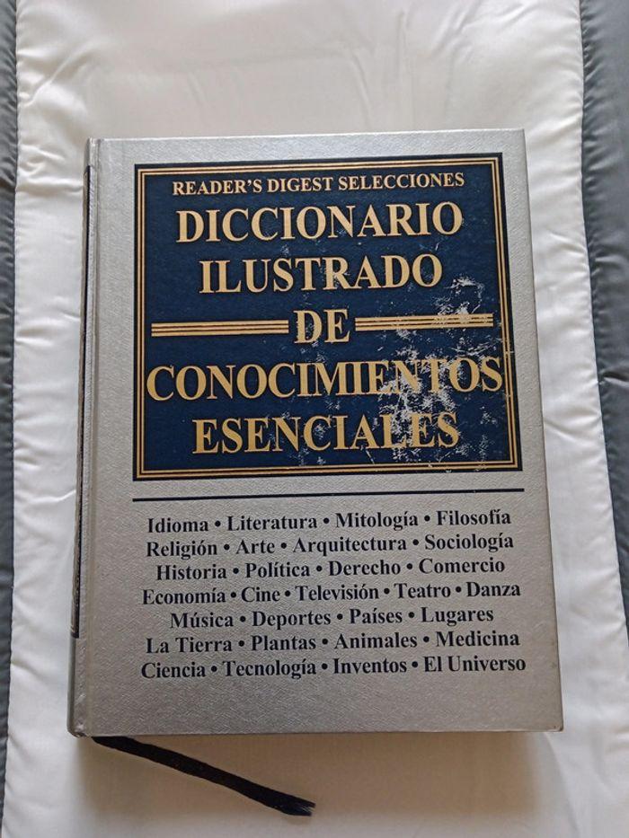 Diccionario ilustrado de conocimientos esenciales - photo numéro 1