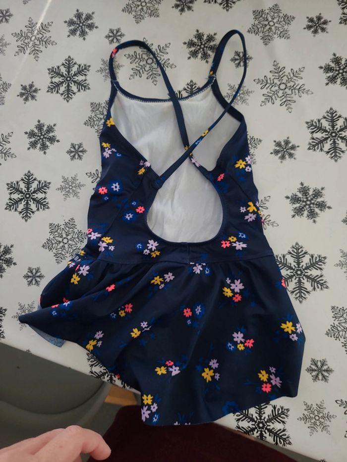 Maillot jupette taille 5-6 ans - photo numéro 3