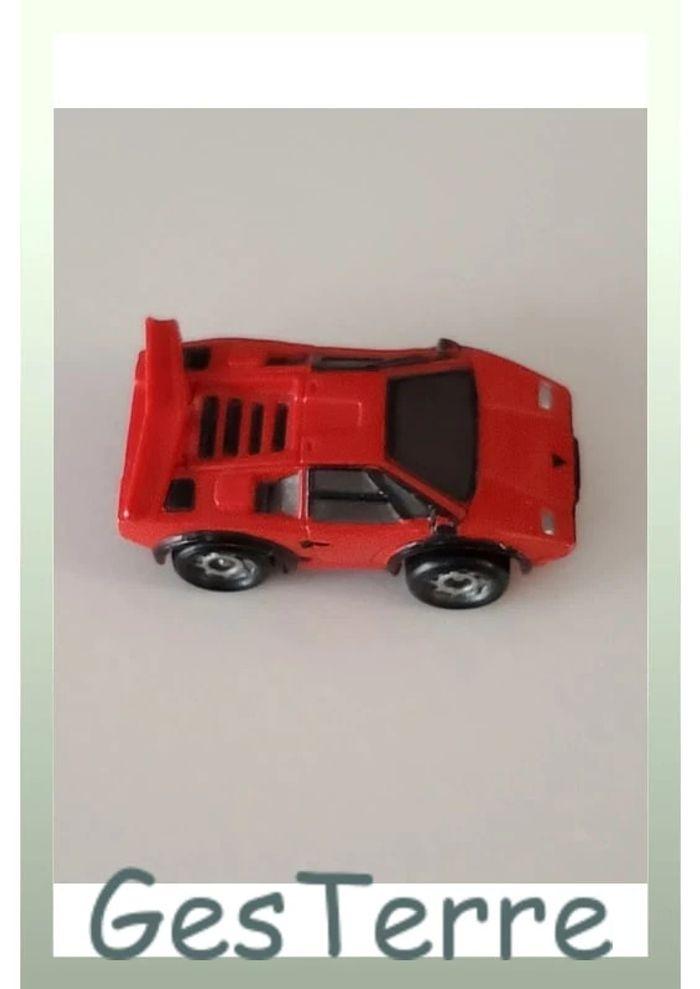 Véhicule miniature Micro machines Galoob Lamborghini Countach - photo numéro 2