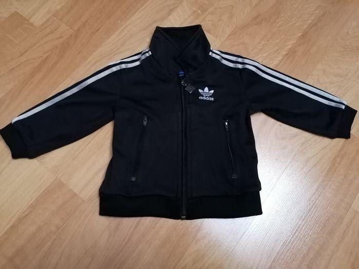 Veste Adidas 18 mois - photo numéro 1