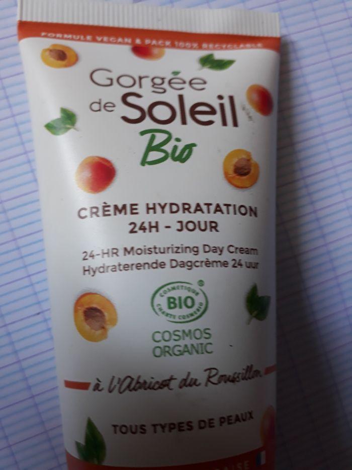 Gorgée du soleil bio crème hydratante 24 jour  à abricot du Roussillon  tout types de peau - photo numéro 3