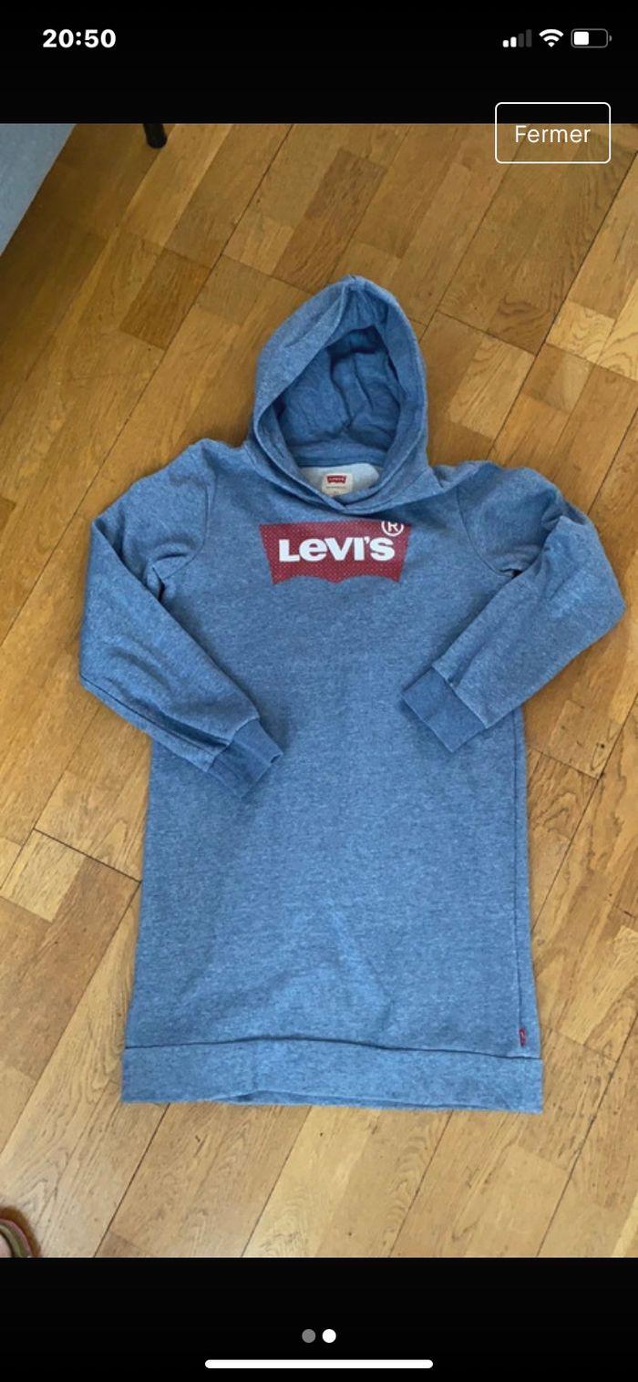 Pull robe levis