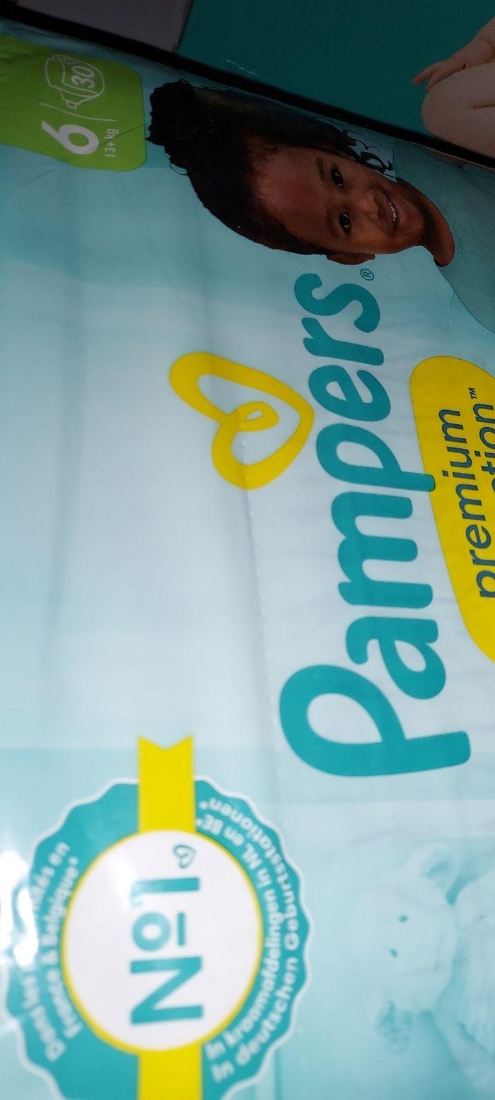 30 couches pampers premium protection taille 6