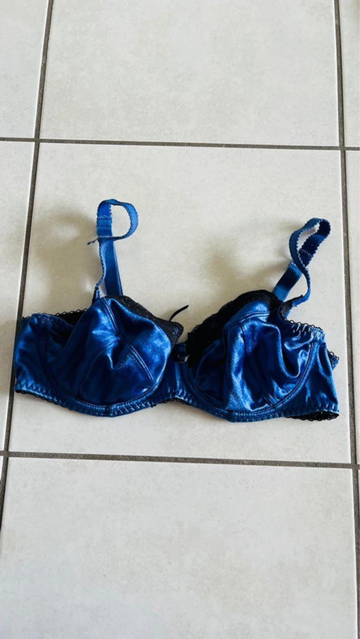 Soutien-gorge Adam et Ève - photo numéro 1