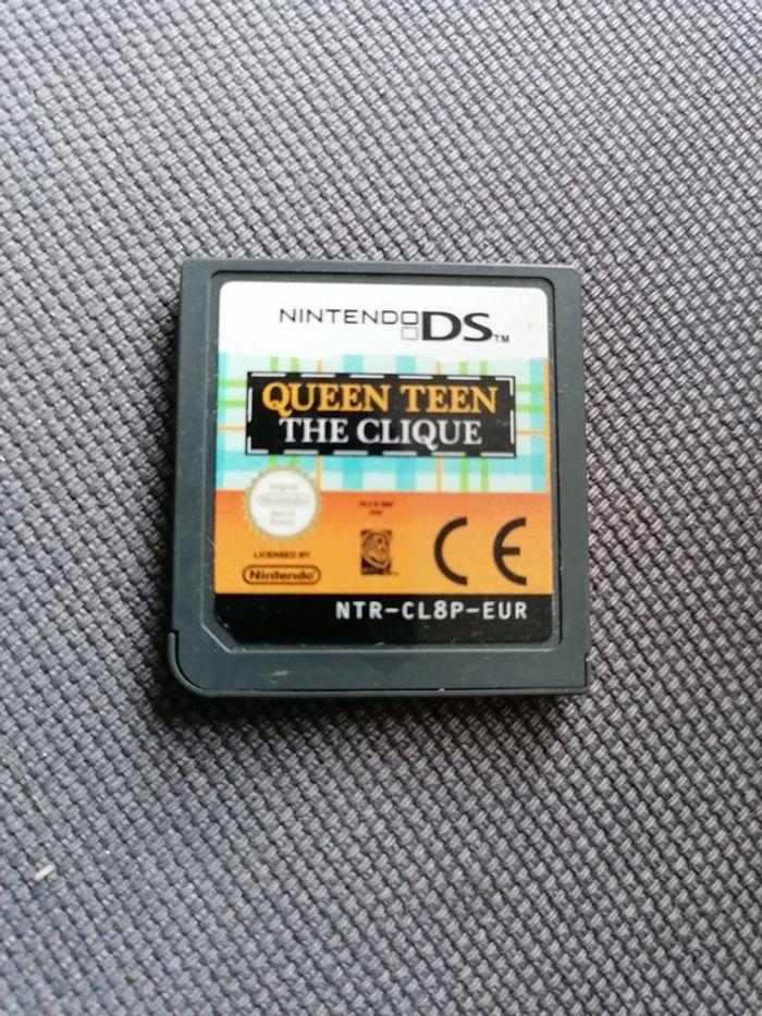 Jeu vidéo Nintendo DS Queen Teen The Clique sans boîte - photo numéro 1