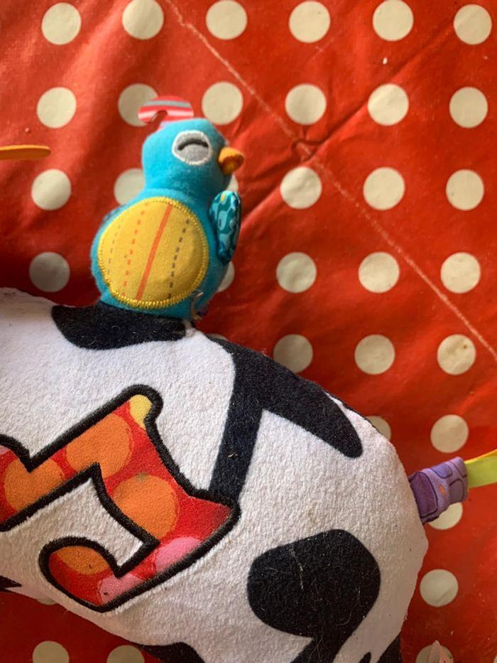 TOMY Lamaze Doudou La vache musicale - photo numéro 6