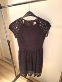 Robe noire dentelle H&M T38