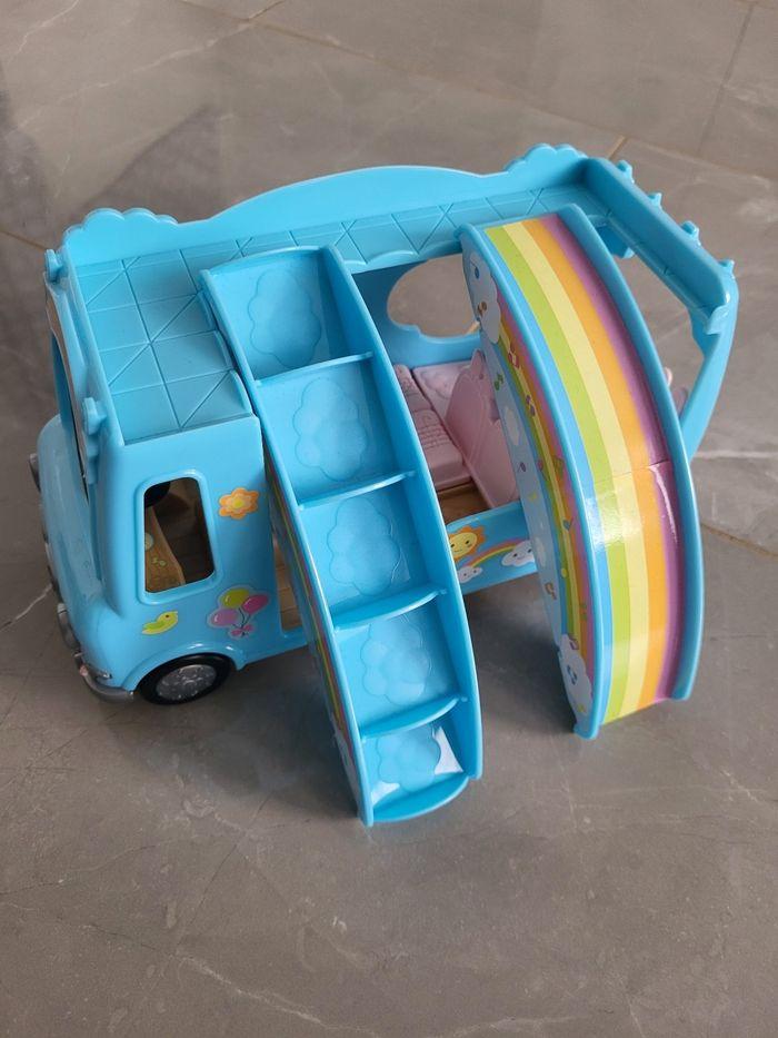 Bus arc en ciel Sylvanian Families - photo numéro 5