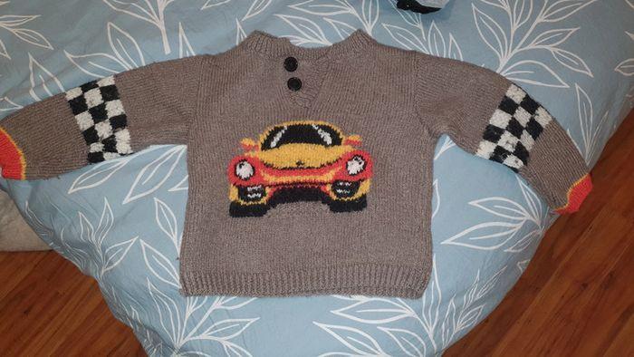 Pull laine tricoté main 4 - 5 ans voiture