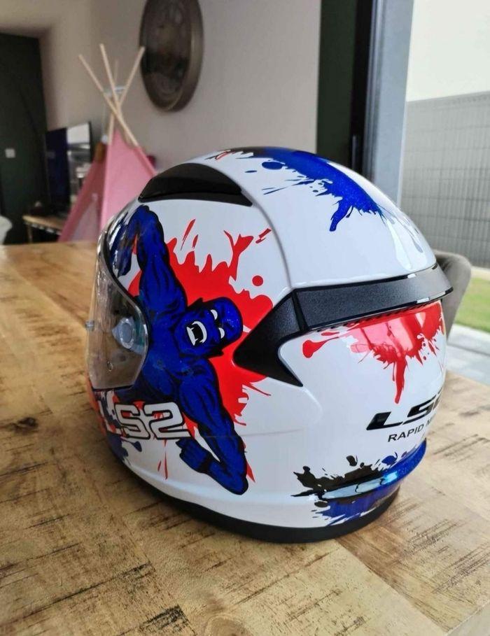 Casque moto - photo numéro 2