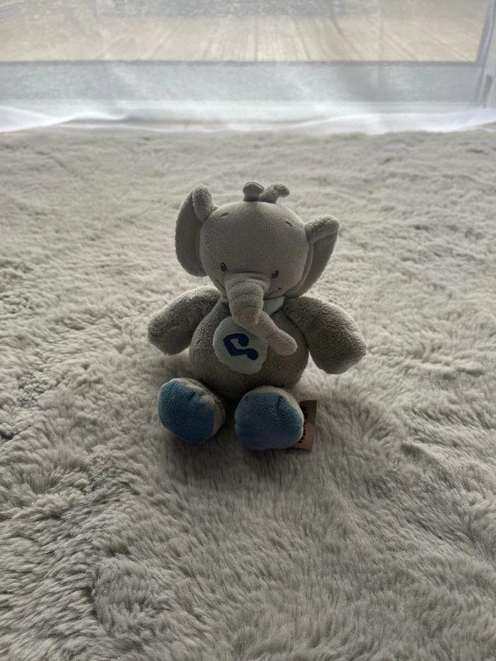 Doudou éléphant berceuse Nattou - photo numéro 1